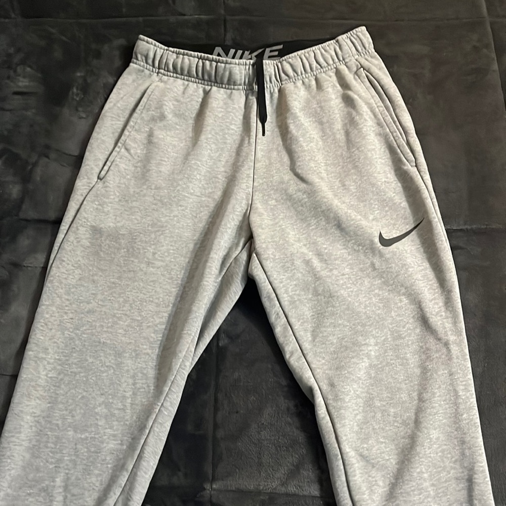 Nike joggers